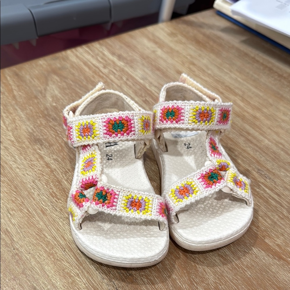 Colorful Kids Sandals Zara